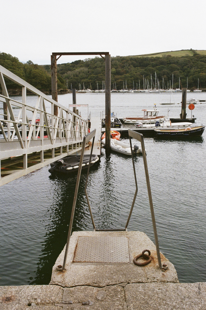 Captures natural coastal tones and vintage SLR character.