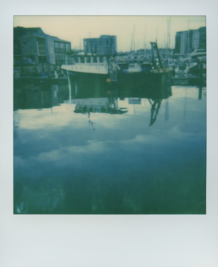 8 Polaroid cameras - 1 film | Polaroid_2a.jpg