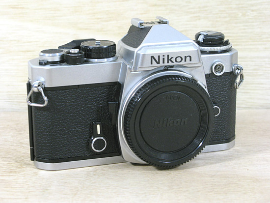 Nikon FE, 4455021